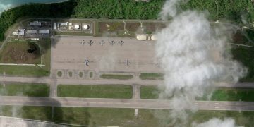 Trump slams UK island handoff deal that could put key US military base at risk