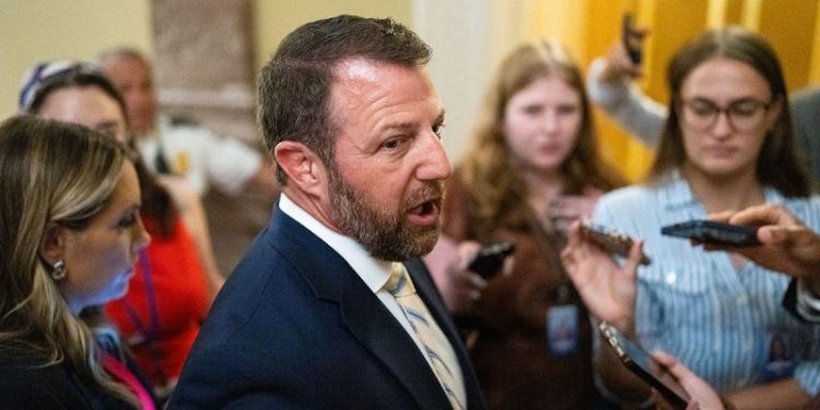 Sen Mullin urges spring breakers to cancel trips to Mexico amid country’s violence: ‘No one should be going’