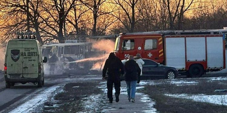 Russia kills 12 Ukrainian miners in deadly bus attack hours after peace talks postponed